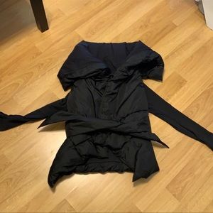 Lululemon black wrap puffer coat